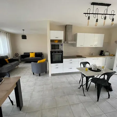 Holiday home Les Jardins De Maelle Belves