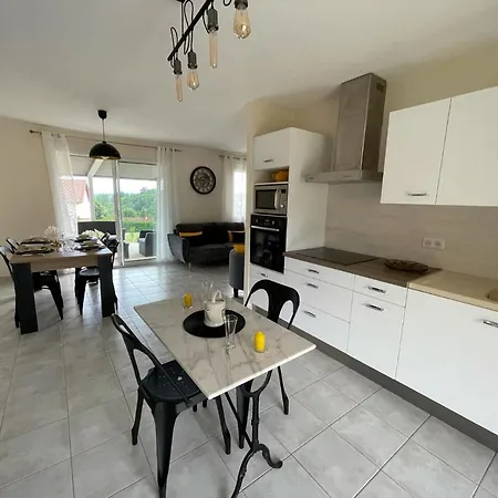 Holiday home Les Jardins De Maelle