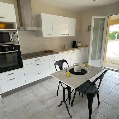 Holiday home Les Jardins De Maelle Belves